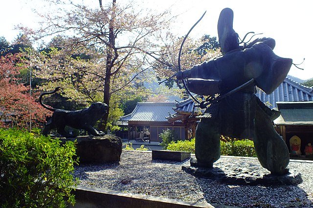 2016-04-11Chomeiji temple-Nishiwaki,Hyogo 長明寺（西脇市）源頼政鵺退治 DSCF8448.JPG